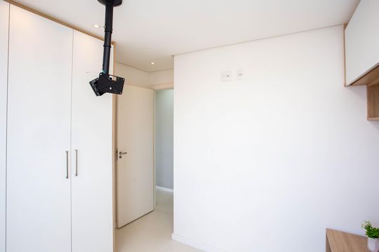 Quarto 2 de apartamento à venda com 2 quartos, 42m² em Campanário, Diadema