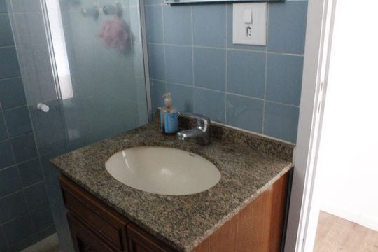 Banheiro Social de apartamento à venda com 2 quartos, 112m² em Tijuca, Rio de Janeiro