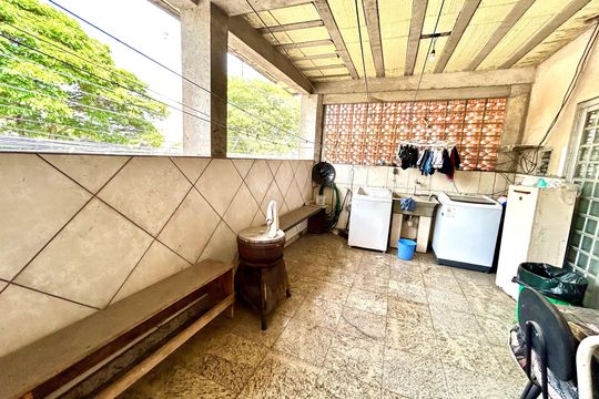 Área de Serviço de casa para alugar com 3 quartos, 150m² em Jardim Santa Francisca, Guarulhos