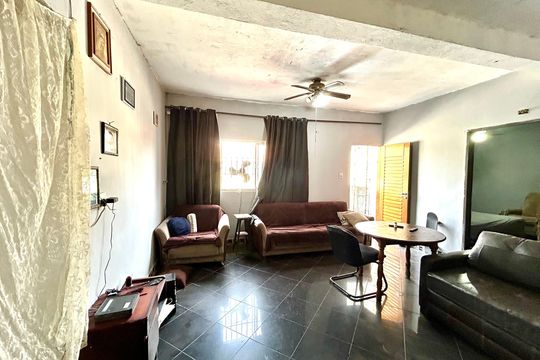 Sala de casa para alugar com 3 quartos, 150m² em Jardim Santa Francisca, Guarulhos