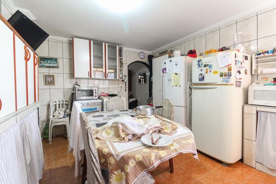 Cozinha de casa à venda com 4 quartos, 120m² em Itaquera, São Paulo