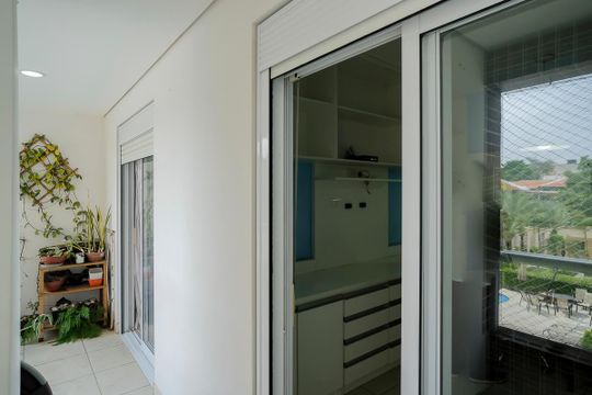 Varanda das suítes 2 e 3 de apartamento para alugar com 3 quartos, 160m² em Centro, São Caetano do Sul