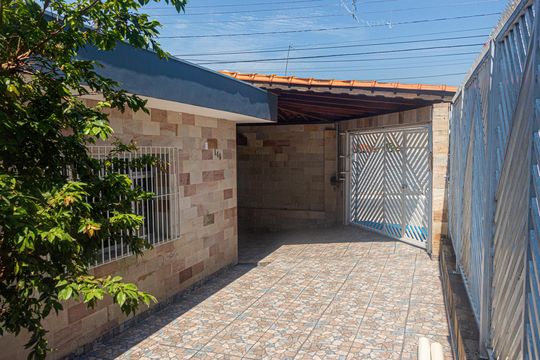 Jardim de casa para alugar com 3 quartos, 220m² em Vila Gea, São Paulo
