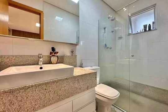 Apartamento à venda com 2 quartos, 90m² em Savassi, Belo Horizonte