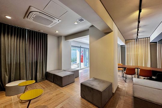 Área comum de kitnet/studio para alugar com 1 quarto, 24m² em Vila Cordeiro, São Paulo