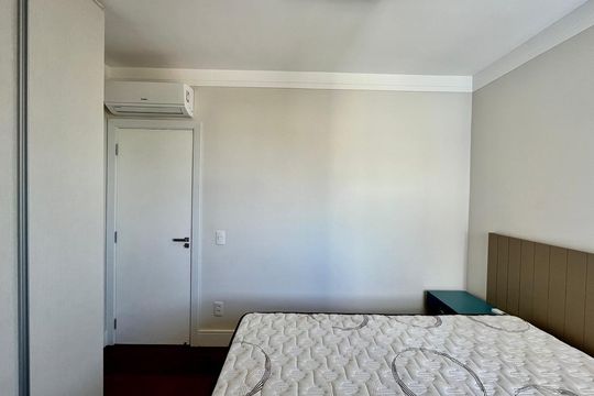 Quarto 1 de apartamento para alugar com 2 quartos, 68m² em Taquaral, Campinas