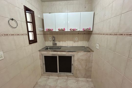 Cozinha de apartamento para alugar com 2 quartos, 60m² em Todos Os Santos, Rio de Janeiro