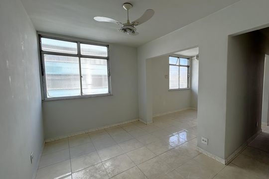 Apartamento para alugar com 2 quartos, 60m² em Todos Os Santos, Rio de Janeiro