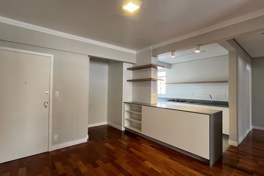 Apartamento à venda com 2 quartos, 80m² em Centro, Campinas