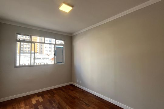Apartamento à venda com 2 quartos, 80m² em Centro, Campinas