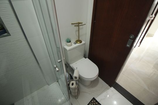 Banheiro de apartamento à venda com 3 quartos, 120m² em Novo Eldorado, Contagem