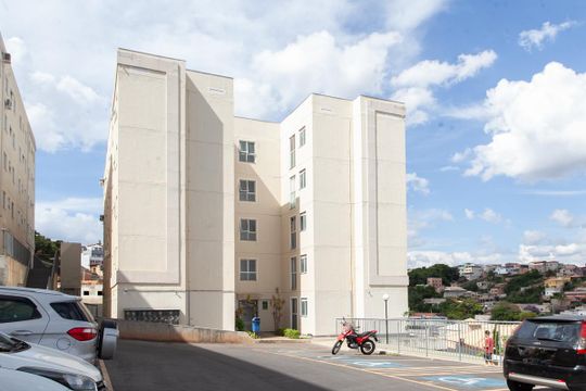 Fachada do bloco de apartamento para alugar com 2 quartos, 87m² em Juliana, Belo Horizonte