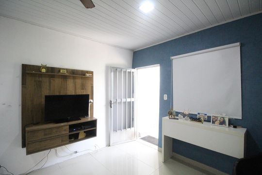 Sala de casa à venda com 2 quartos, 120m² em Taquara, Rio de Janeiro
