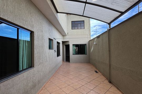 Quintal - Garagem de casa para alugar com 5 quartos, 343m² em Vila Marina, Santo André