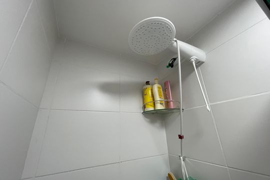 Banheiro de apartamento à venda com 2 quartos, 33m² em Jardim Celeste, São Paulo