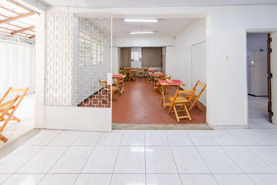Garagem de casa para alugar com 4 quartos, 260m² em Padre Eustáquio, Belo Horizonte