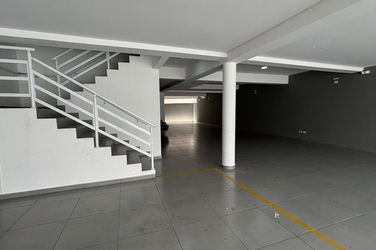 Garagem de apartamento à venda com 2 quartos, 51m² em Parque Bandeirante, Santo André