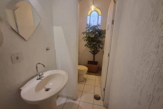 Casa à venda com 3 quartos, 263m² em Brooklin, São Paulo