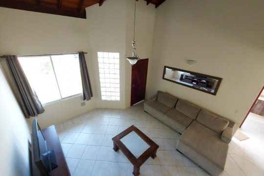 Casa para alugar com 3 quartos, 162m² em Coqueiros, Florianópolis