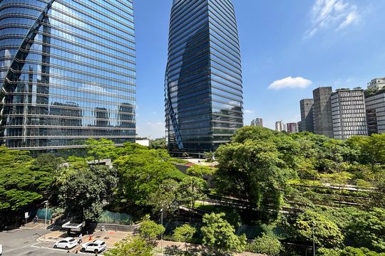 Vista de kitnet/studio para alugar com 1 quarto, 50m² em Vila Olímpia, São Paulo