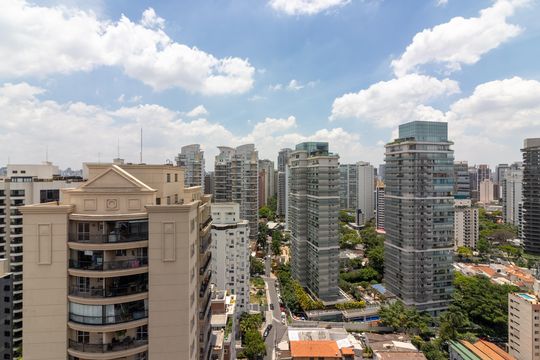 Vista da Sacada de kitnet/studio à venda com 1 quarto, 24m² em Vila Nova Conceição, São Paulo