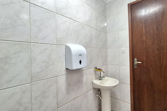 Banheiro 1 de casa para alugar com 4 quartos, 400m² em Perdizes, São Paulo