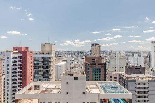 Vista de kitnet/studio à venda com 1 quarto, 26m² em Cerqueira César, São Paulo