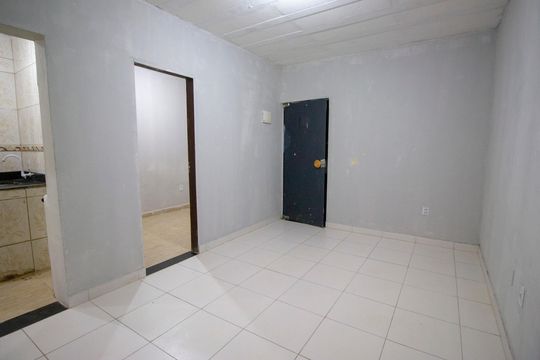 Casa para alugar com 2 quartos, 75m² em Samambaia Norte, Brasília