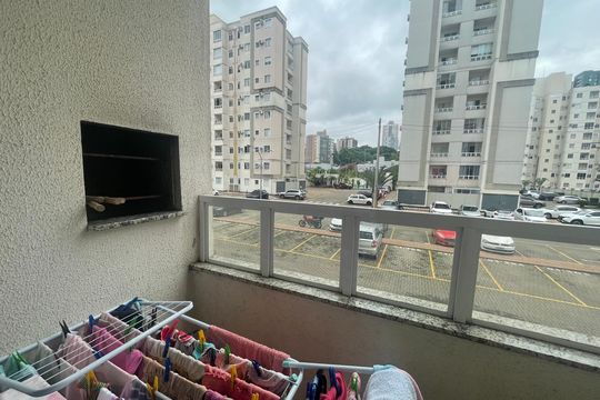 Sacada com Churrasqueira de apartamento à venda com 2 quartos, 48m² em Vila Rosa, Novo Hamburgo
