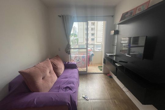 Sala de TV de apartamento à venda com 2 quartos, 48m² em Vila Rosa, Novo Hamburgo