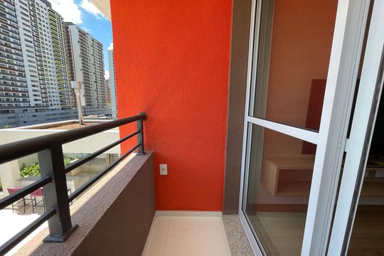 Varanda de kitnet/studio à venda com 1 quarto, 36m² em Butantã, São Paulo