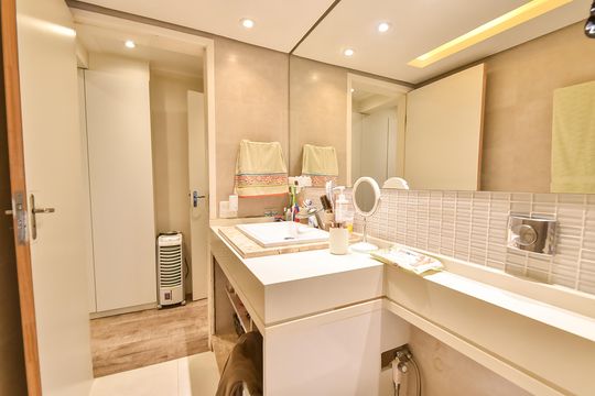 Banheiro da suíte de apartamento para alugar com 3 quartos, 88m² em Vila Mariana, São Paulo