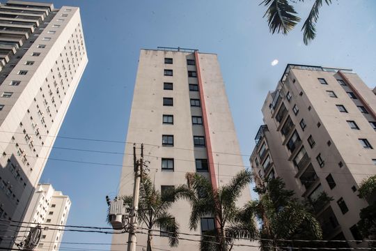 Fachada de apartamento à venda com 1 quarto, 63m² em Saúde, São Paulo