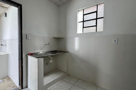 Cozinha de casa à venda com 2 quartos, 156m² em Alto Caiçaras, Belo Horizonte
