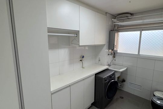 Apartamento à venda com 3 quartos, 140m² em Jardim Arpoador, São Paulo