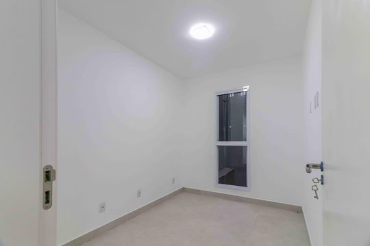 Quarto 2 de apartamento para alugar com 2 quartos, 38m² em Vila Lageado, São Paulo
