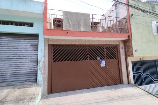 Fachada de casa à venda com 4 quartos, 300m² em Maurilopolis, Osasco