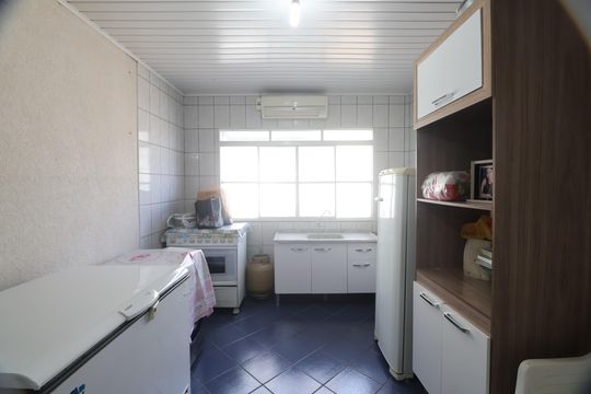 Área comum - Churrasqueira de casa à venda com 5 quartos, 233m² em Estância Velha, Canoas