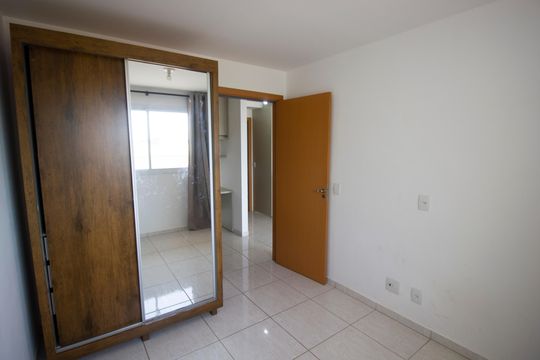 Apartamento à venda com 1 quarto, 80m² em Samambaia, Brasília