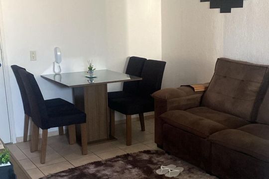 Apartamento à venda com 2 quartos, 45m² em Mário Quintana, Porto Alegre