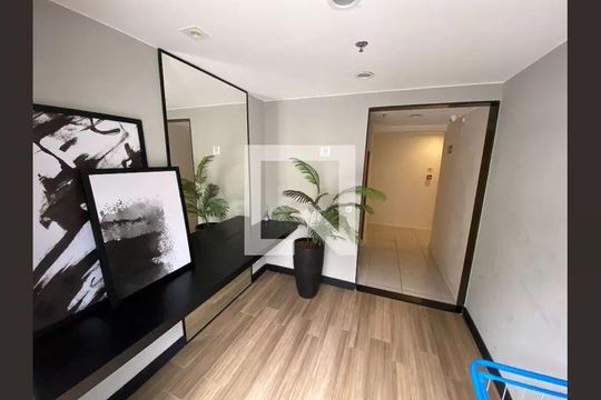 Apartamento para alugar com 1 quarto, 34m² em Riachuelo, Rio de Janeiro