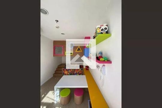 Apartamento para alugar com 1 quarto, 34m² em Riachuelo, Rio de Janeiro
