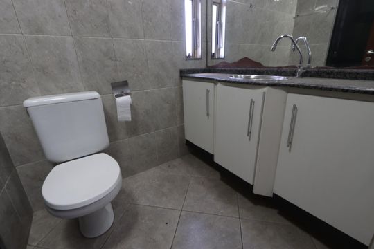 Banheiro de apartamento para alugar com 3 quartos, 63m² em Vila Prudente, São Paulo