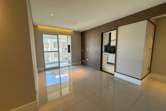 Sala de apartamento à venda com 3 quartos, 86m² em Alphaville Industrial, Barueri