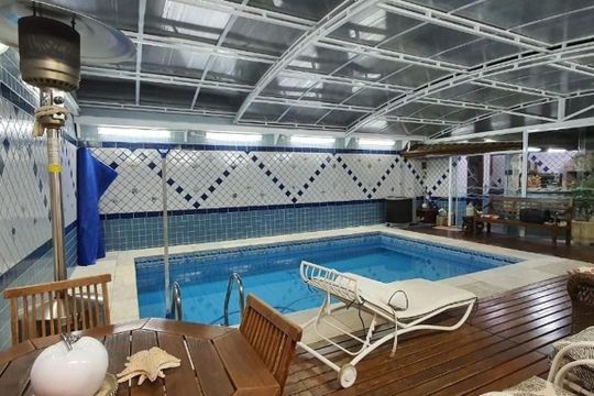 Casa de Condomínio à venda com 3 quartos, 243m² em Jardim Santa Teresa, Jundiaí