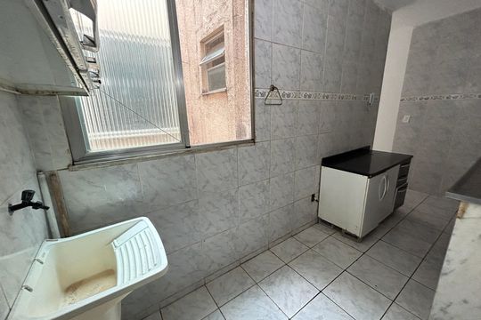 Apartamento à venda com 2 quartos, 60m² em Cascadura, Rio de Janeiro