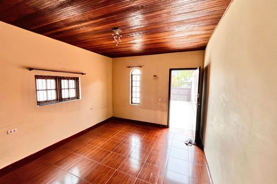 Sala de casa à venda com 7 quartos, 375m² em Vila Dionisia, São Paulo