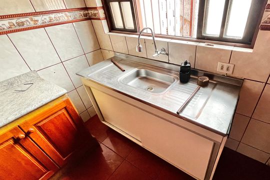 Cozinha de casa à venda com 7 quartos, 375m² em Vila Dionisia, São Paulo
