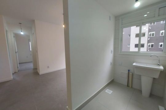 Apartamento para alugar com 2 quartos, 60m² em Jardim Sabará, Porto Alegre