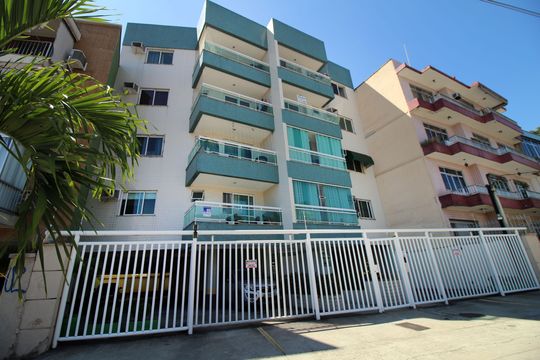 Fachada do Prédio de apartamento à venda com 2 quartos, 61m² em Brás de Pina, Rio de Janeiro